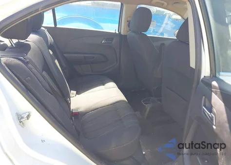 2015 Chevrolet Sonic Lt Auto из США, поврежденный, VIN 1G1JC5SH2F4123952